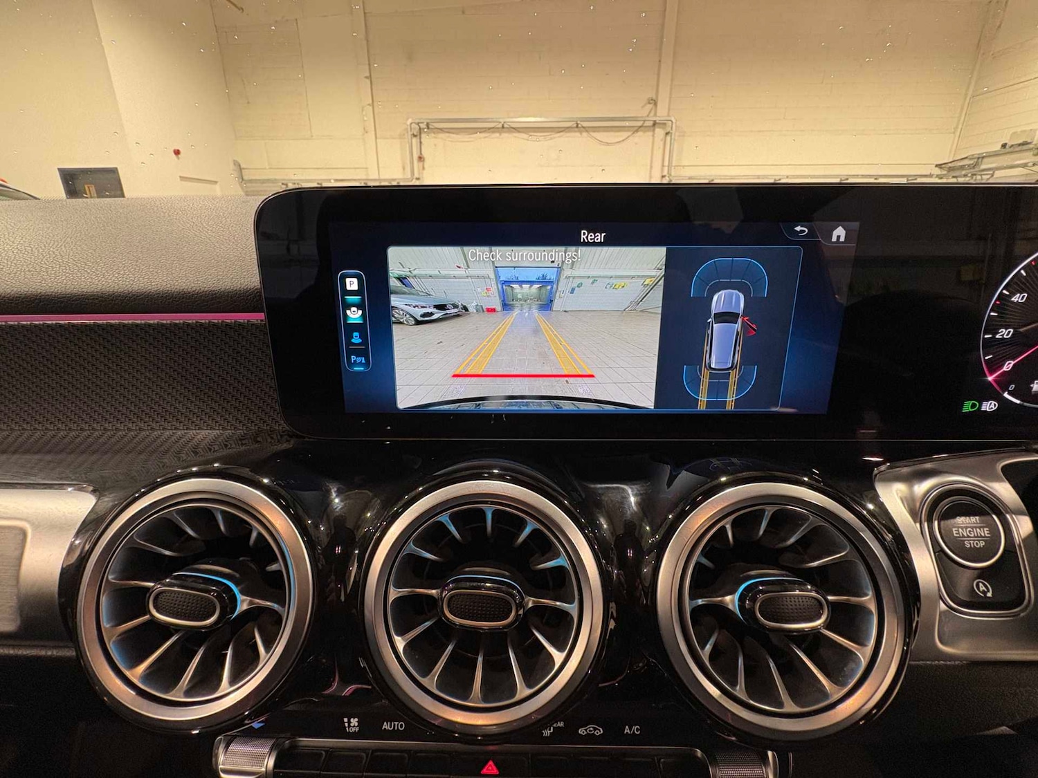 Used Mercedes-Benz GLB 2024 for sale - 76540789: Photo 33