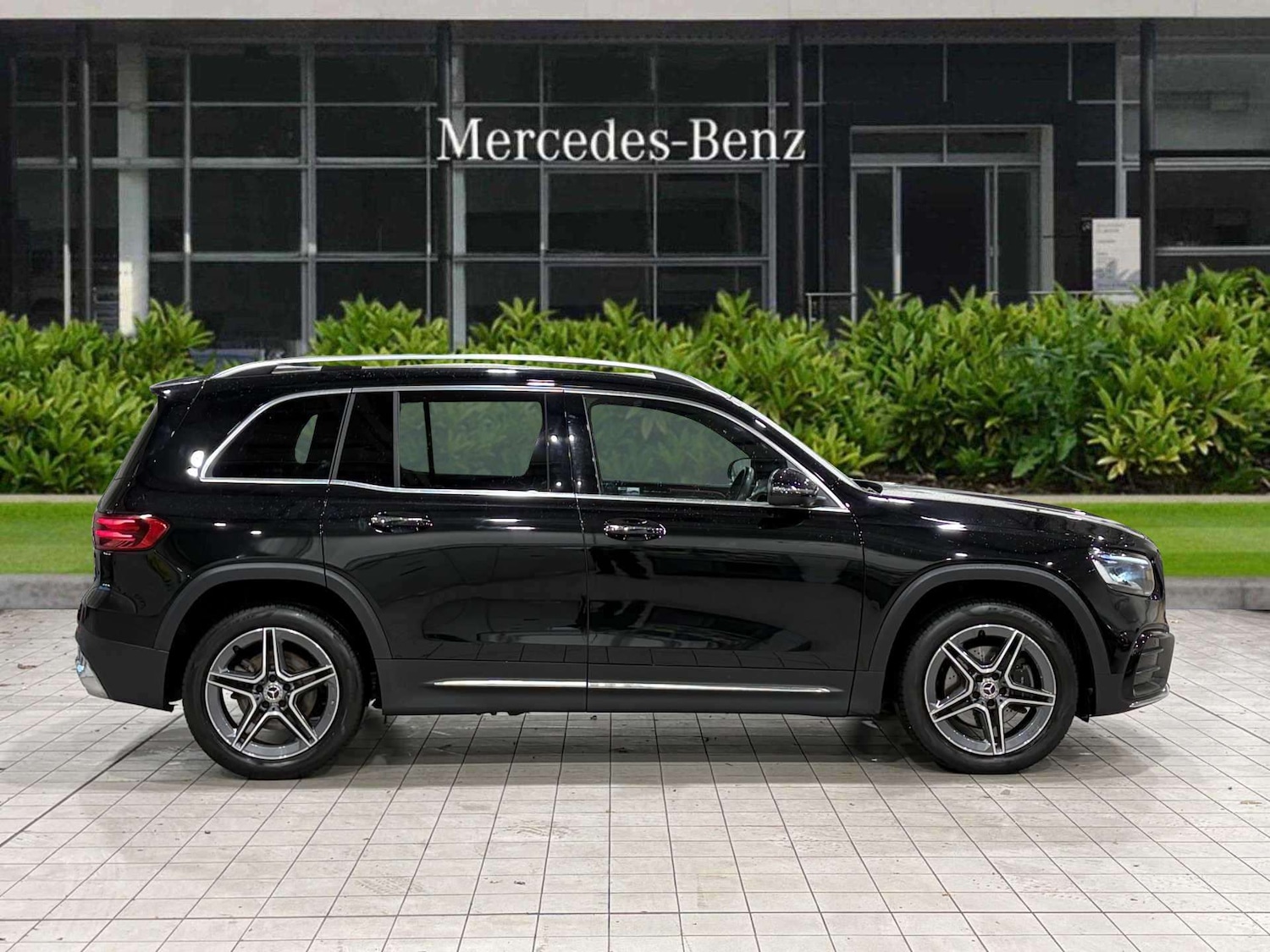 Used Mercedes-Benz GLB 2024 for sale - 76540789: Photo 8