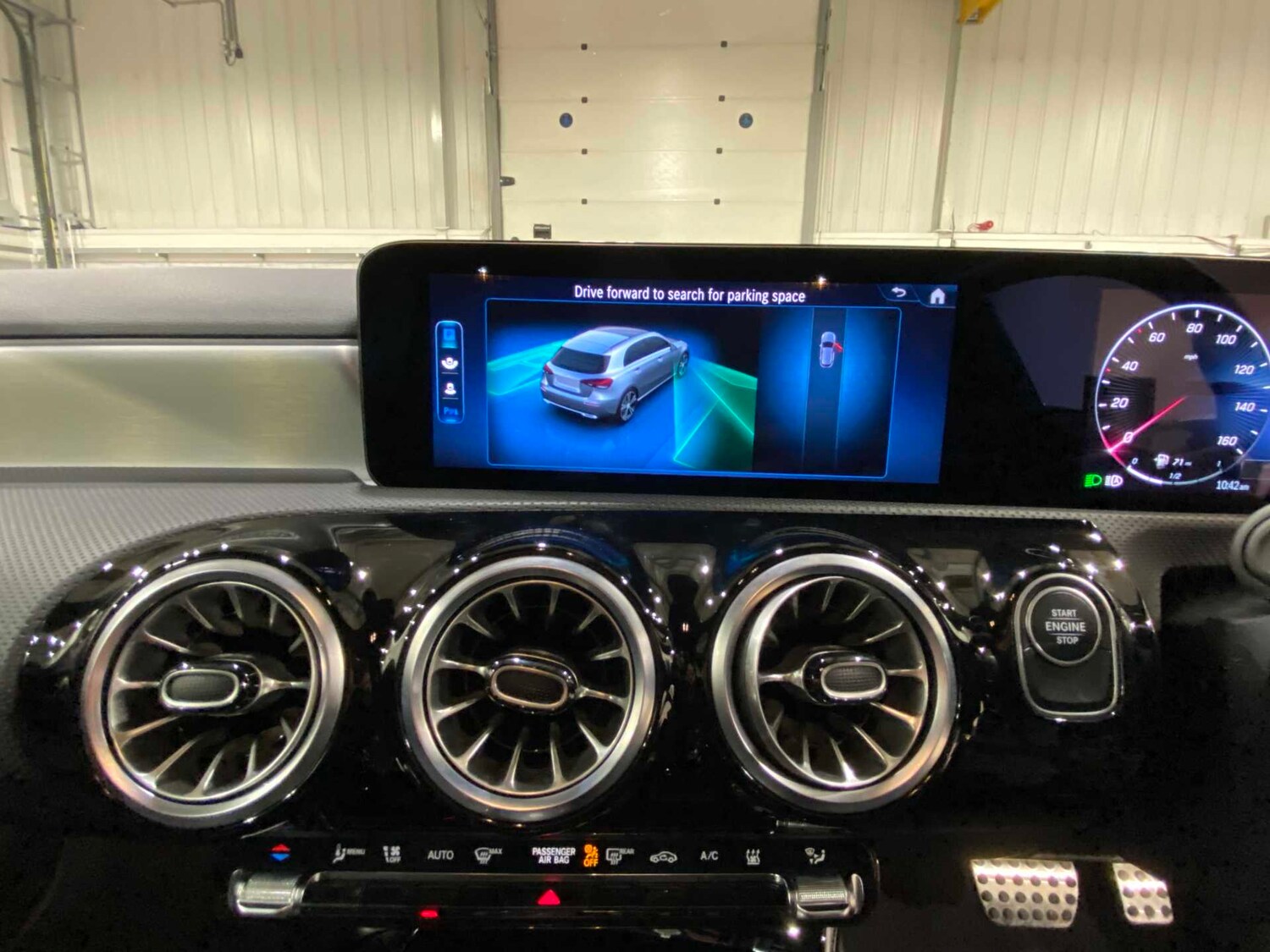 Used Mercedes-Benz A-Class 2024 for sale - 77158636: Photo 32