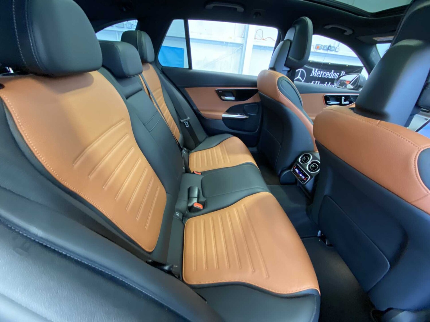 Used Mercedes-Benz C Class 2023 for sale - 75917764: Photo 17