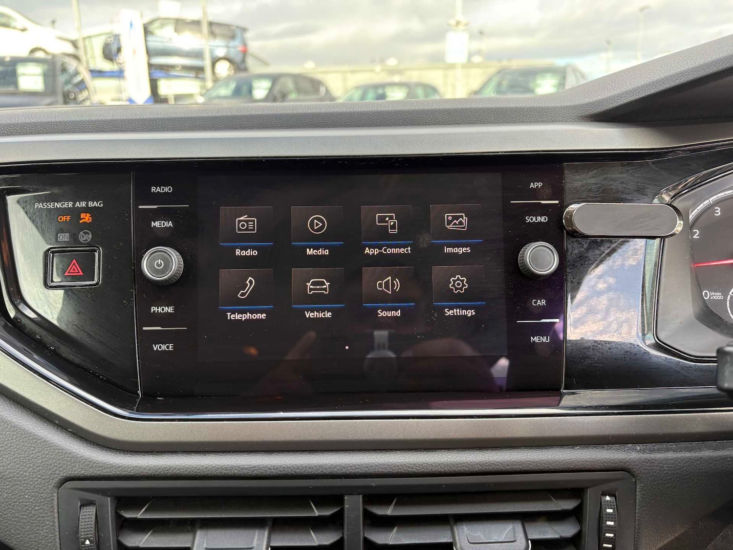 Used Volkswagen Polo 2018 for sale - 76390706: Photo 28