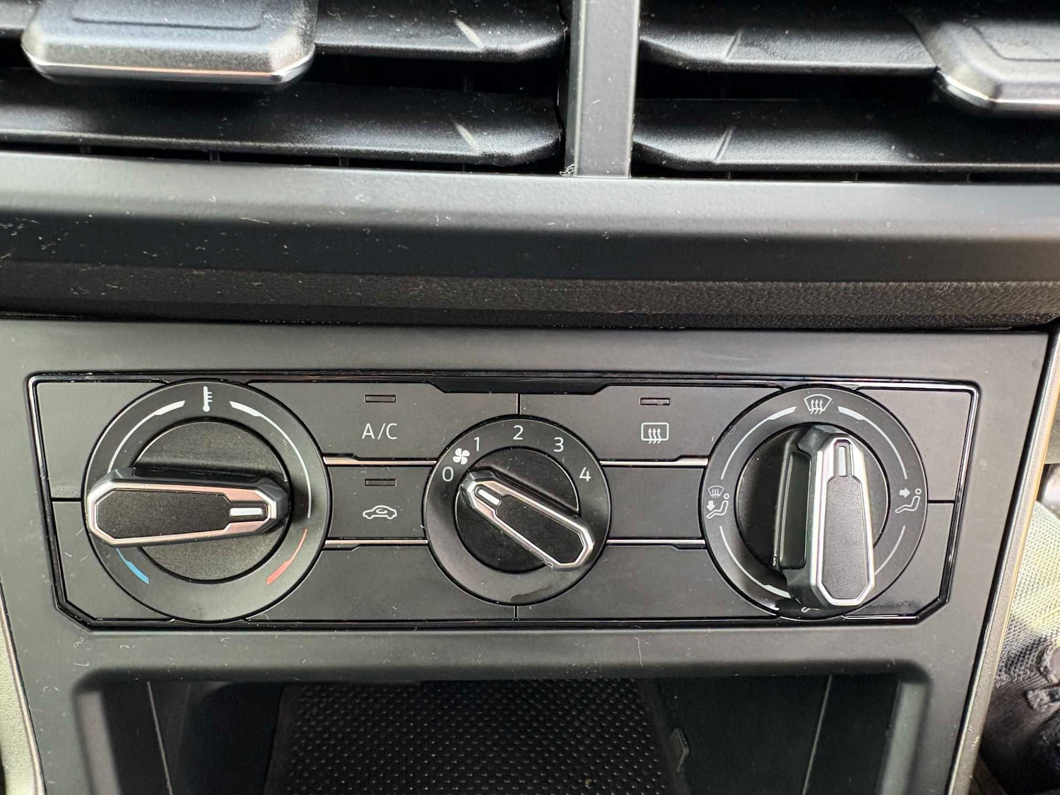 Used Volkswagen Polo 2018 for sale - 76390706: Photo 30