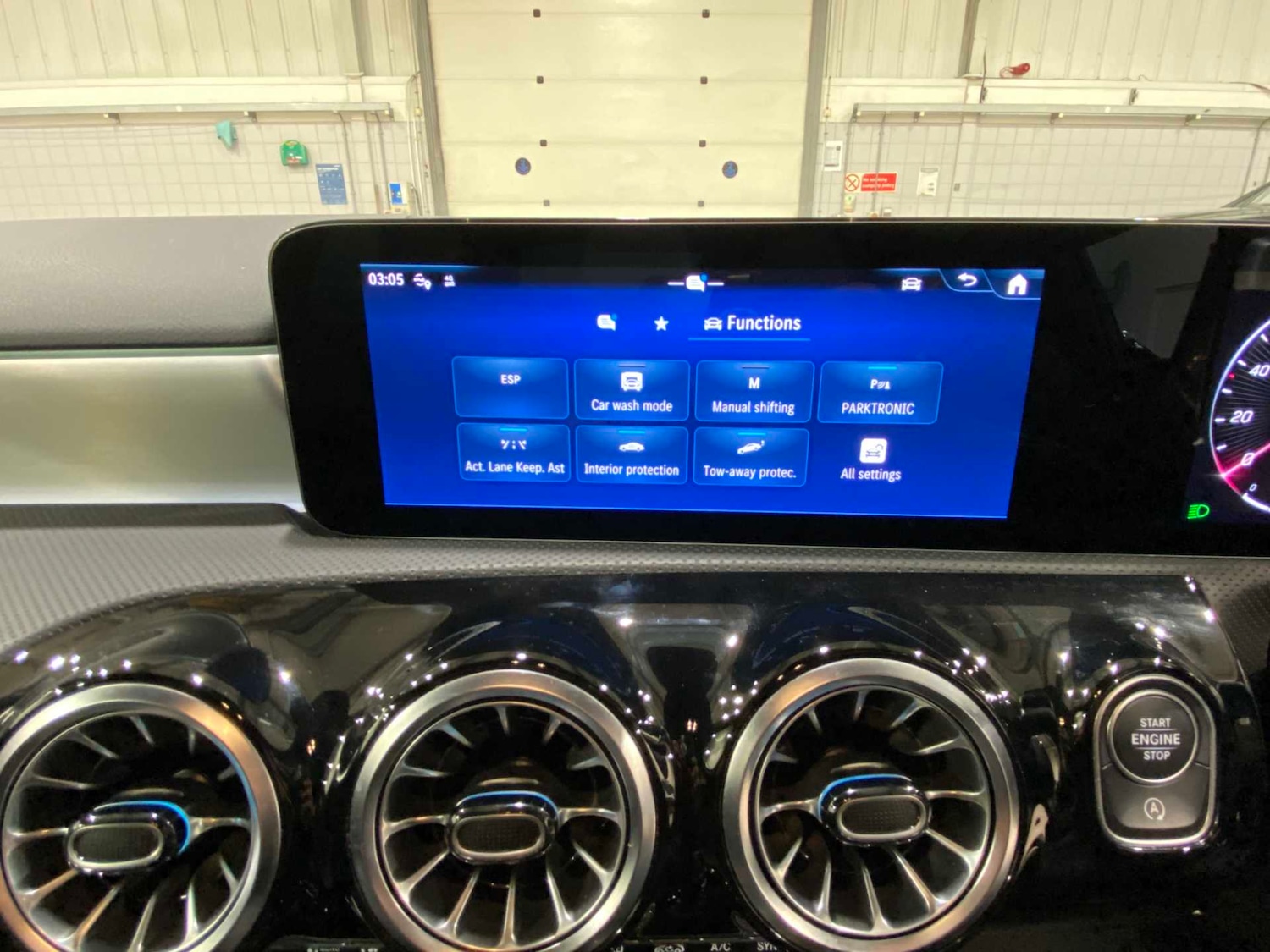 Used Mercedes-Benz A-Class 2023 for sale - 76827549: Photo 31