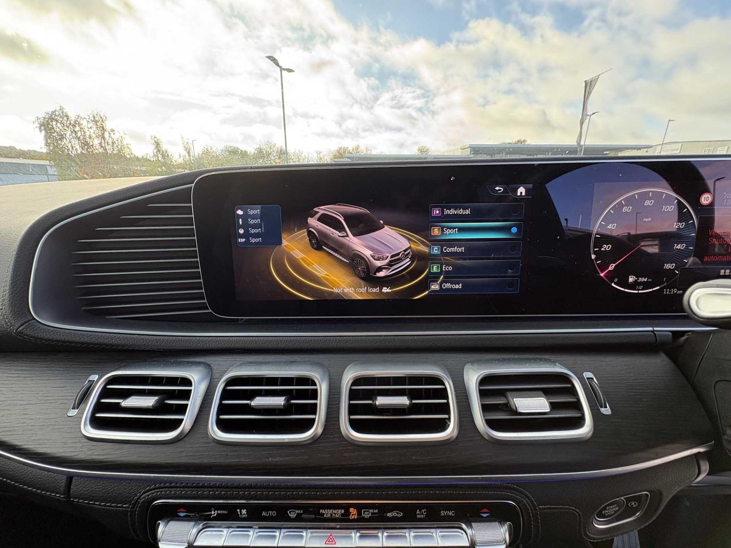 Used Mercedes-Benz GLE 2024 for sale - 76789245: Photo 31