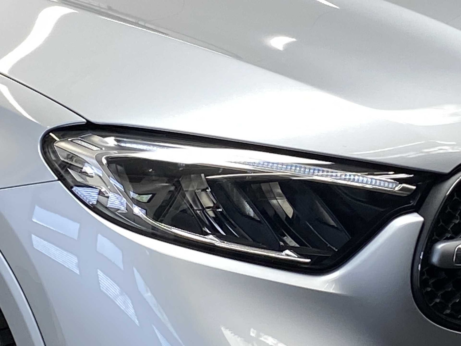 Used Mercedes-Benz GLC 2023 for sale - 76411407: Photo 10