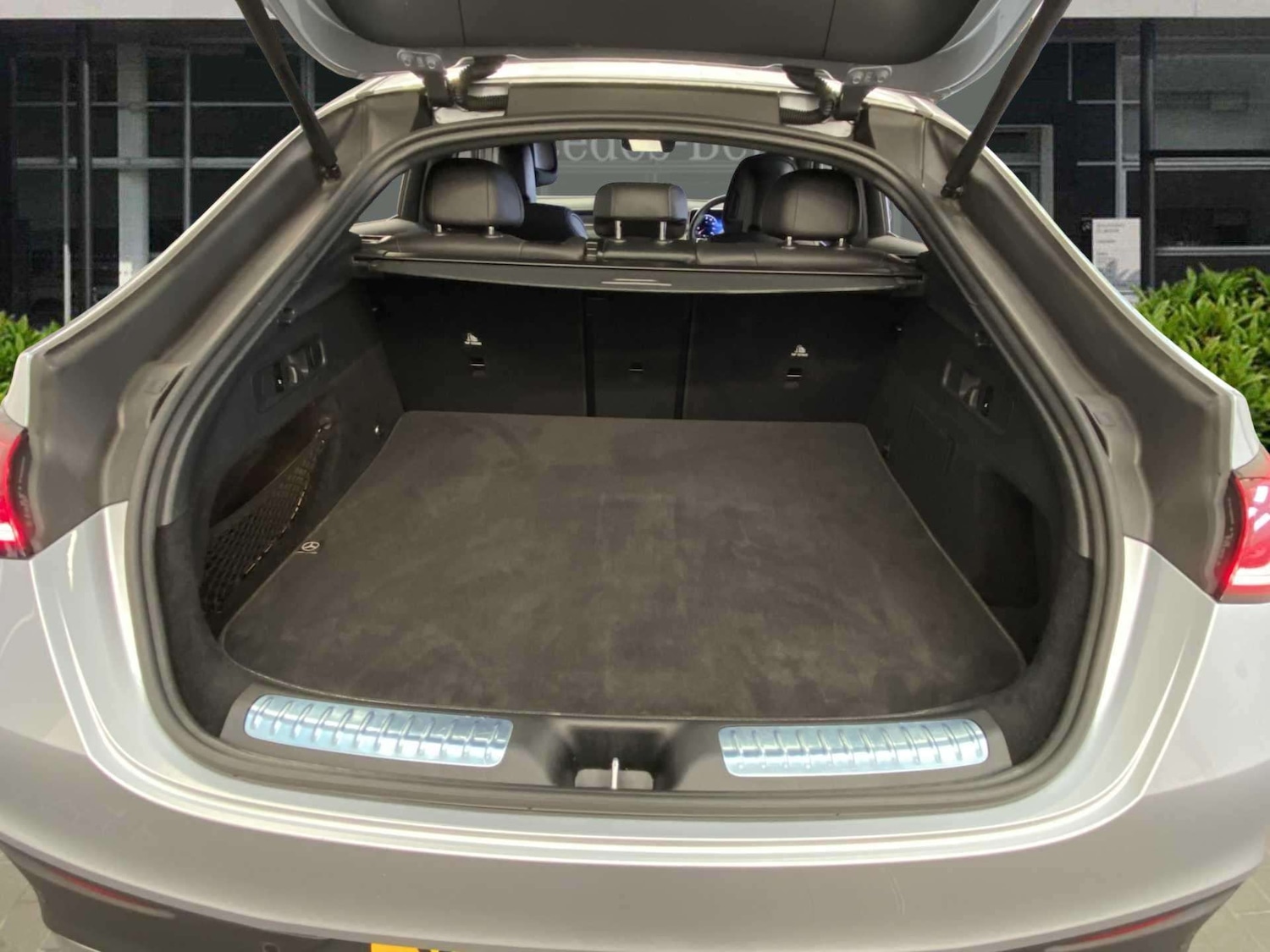 Used Mercedes-Benz GLC 2023 for sale - 76411407: Photo 16