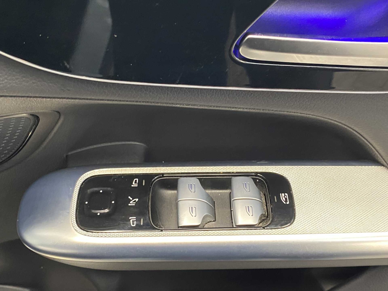 Used Mercedes-Benz GLC 2023 for sale - 76411407: Photo 22