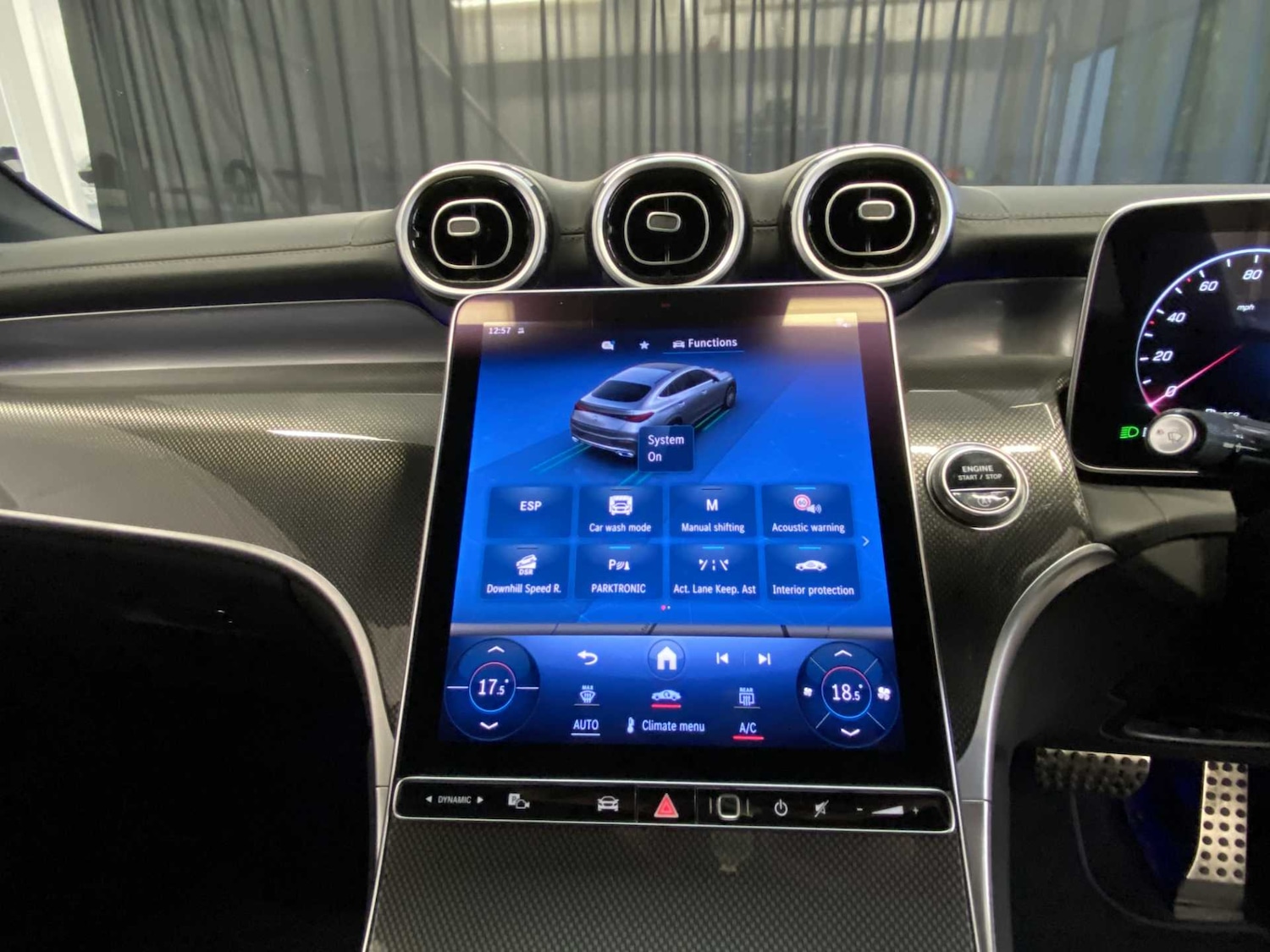 Used Mercedes-Benz GLC 2023 for sale - 76411407: Photo 34