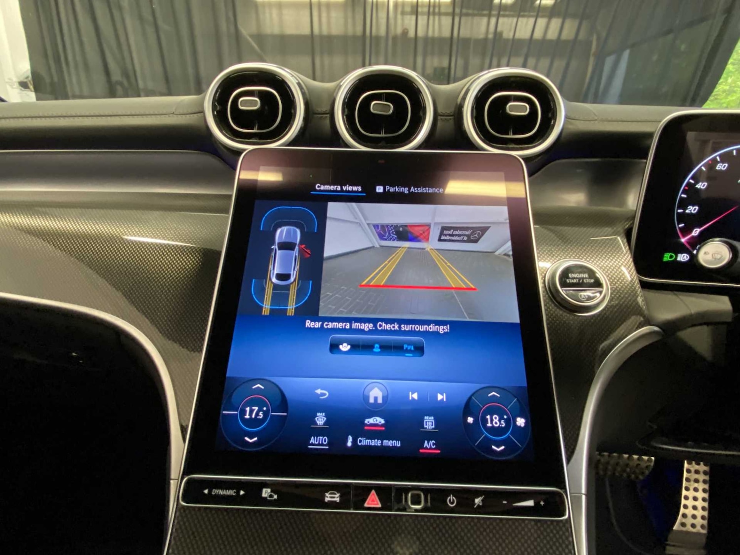 Used Mercedes-Benz GLC 2023 for sale - 76411407: Photo 35