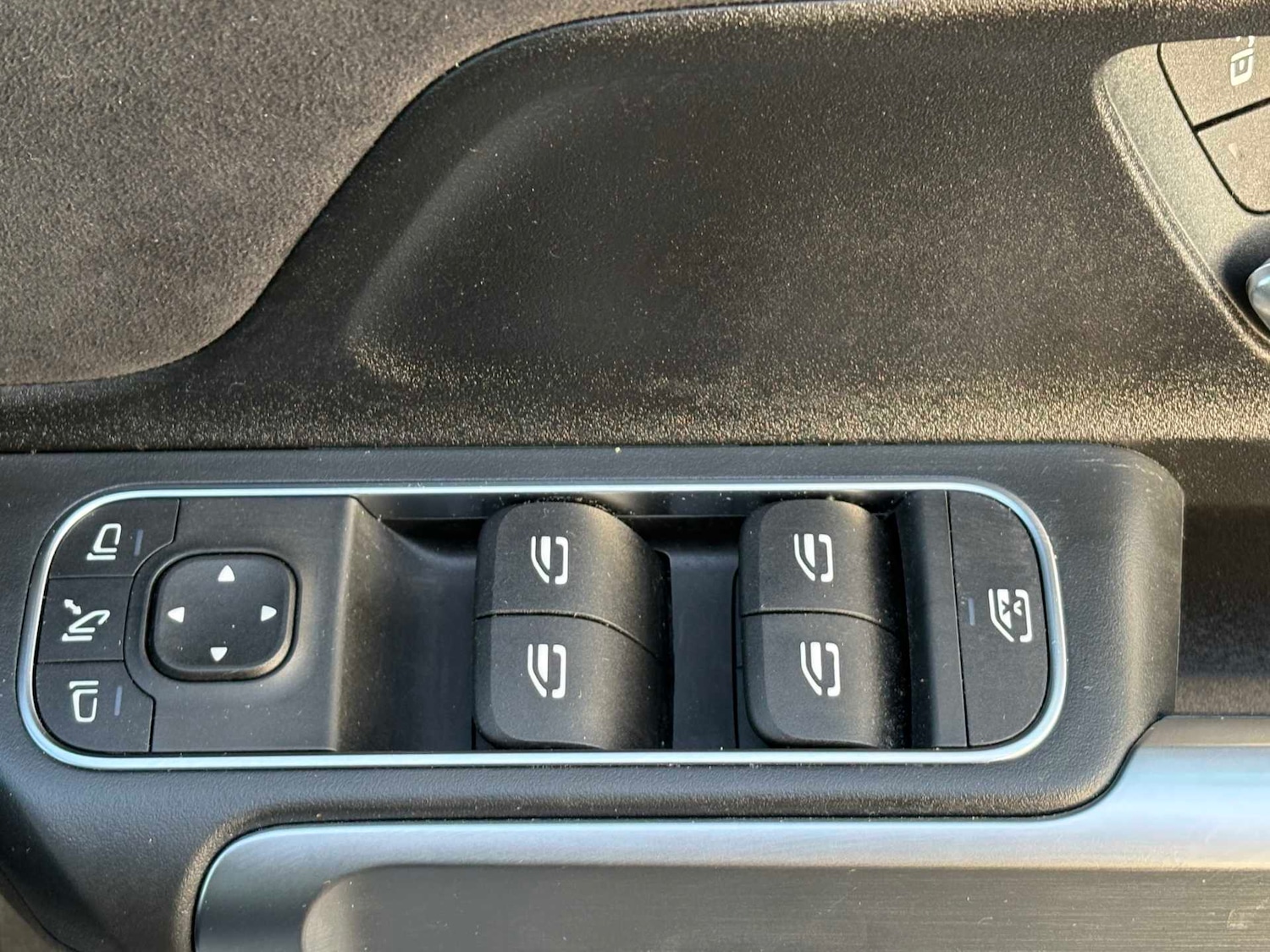 Used Mercedes-Benz GLB 2024 for sale - 76540854: Photo 21