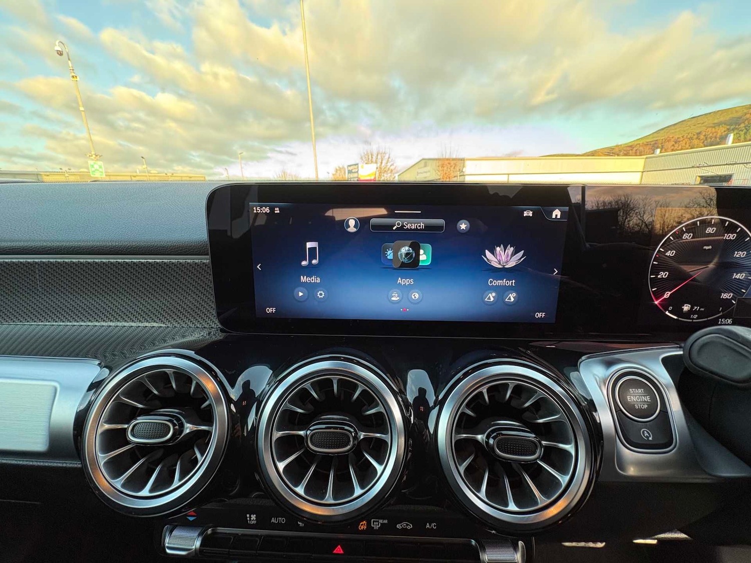 Used Mercedes-Benz GLB 2024 for sale - 76540854: Photo 30