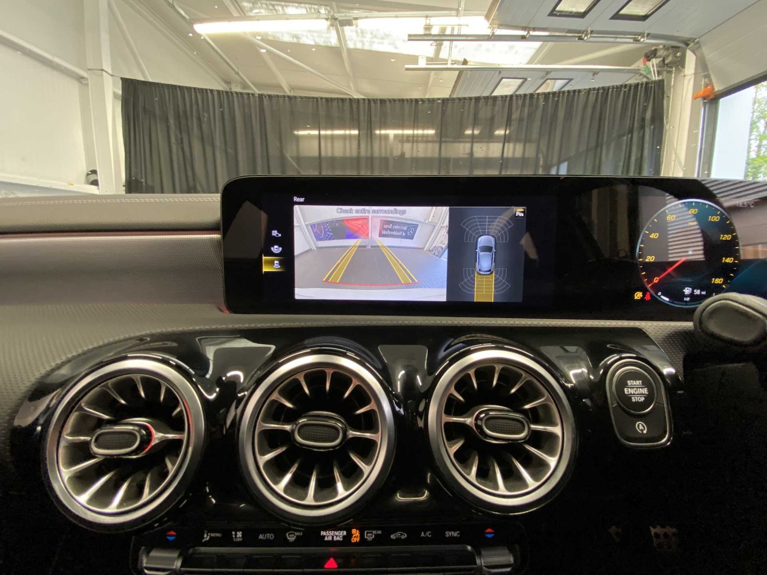 Used Mercedes-Benz A-Class 2022 for sale - 76610677: Photo 32