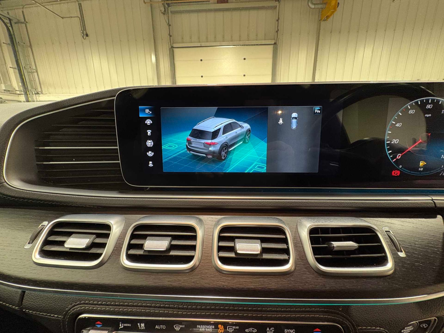 Used Mercedes-Benz GLE 2022 for sale - 76648948: Photo 33