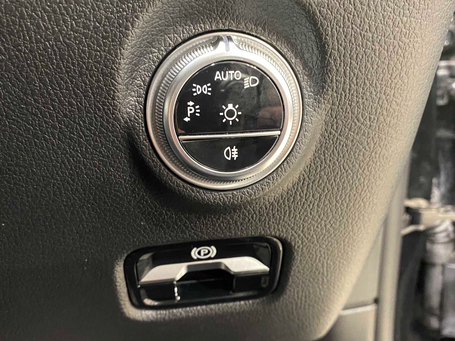 Used Mercedes-Benz C Class 2023 for sale - 76746135: Photo 22