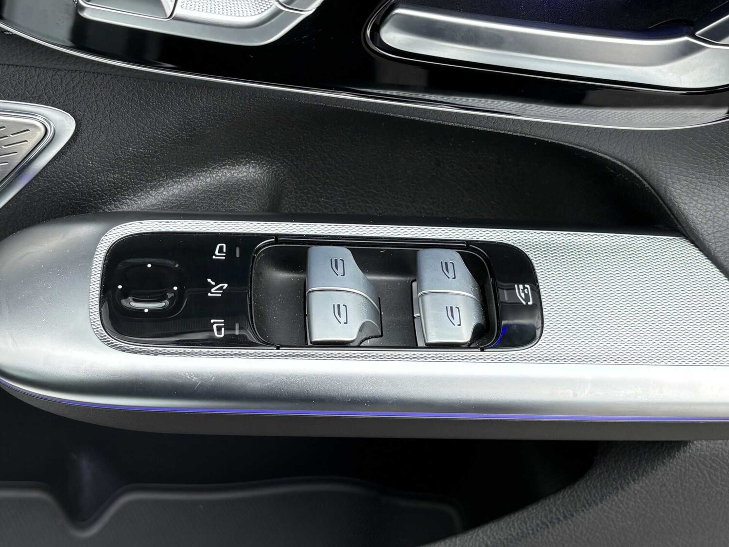 Used Mercedes-Benz EQA 2022 for sale - 76339585: Photo 25