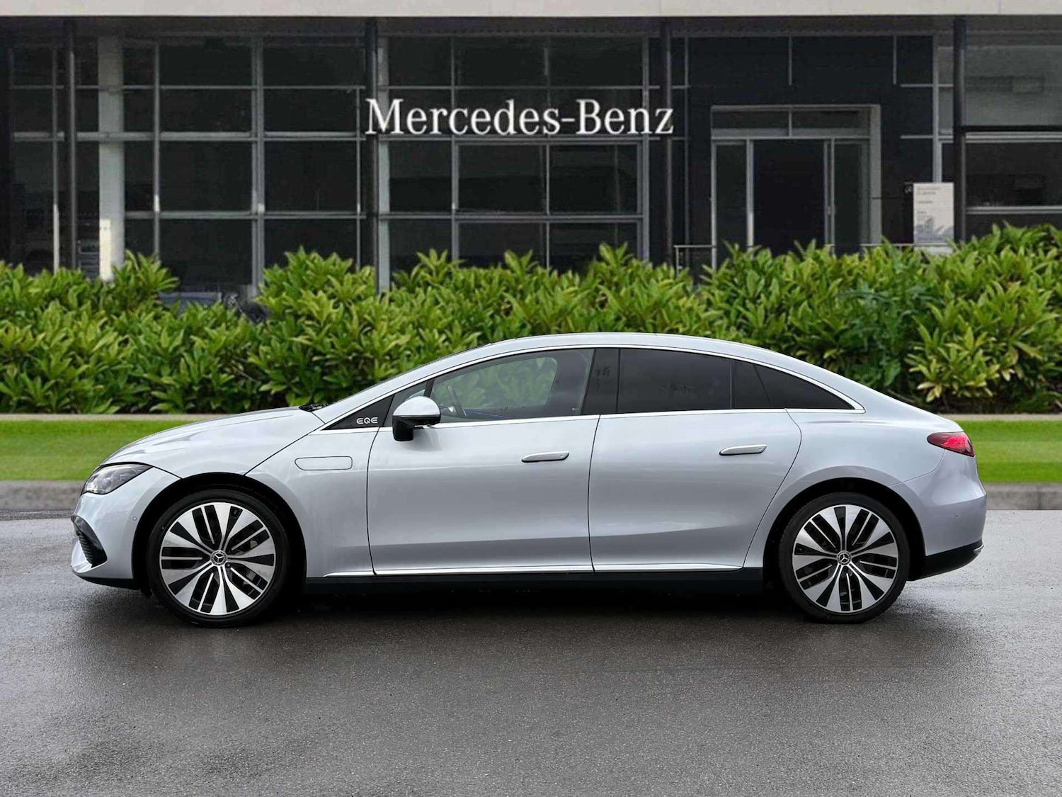 Used Mercedes-Benz EQA 2022 for sale - 76339585: Photo 4