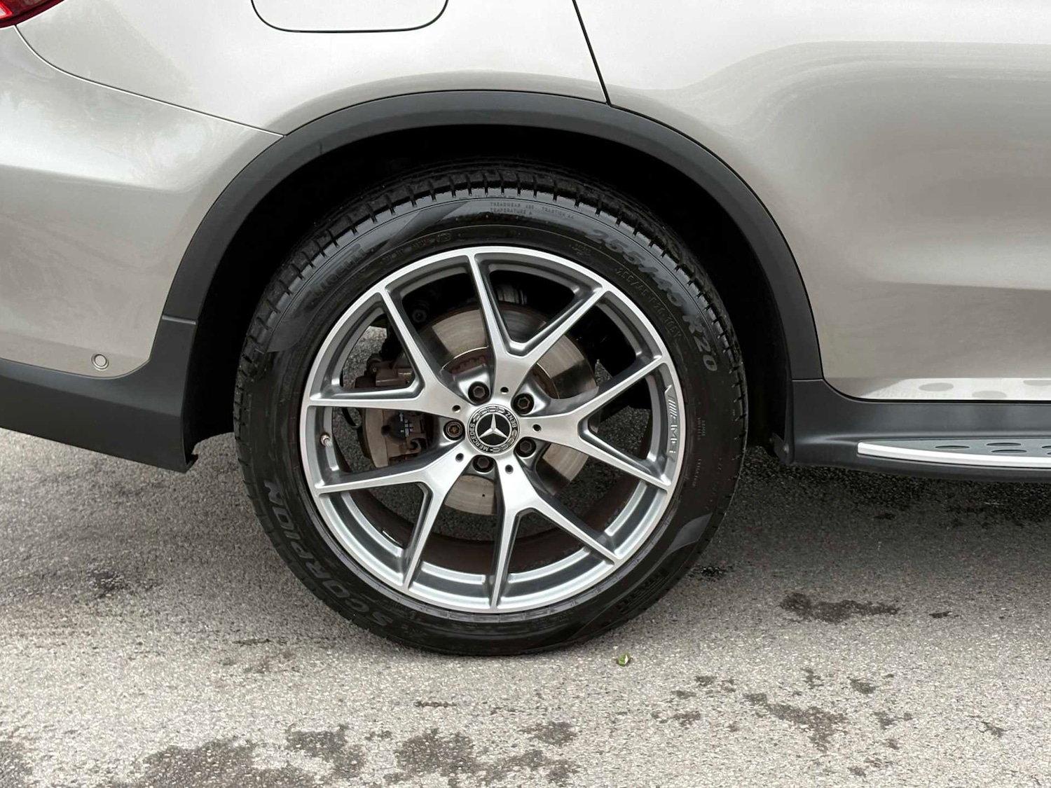 Used Mercedes-Benz GLC 2021 for sale - 76692079: Photo 10