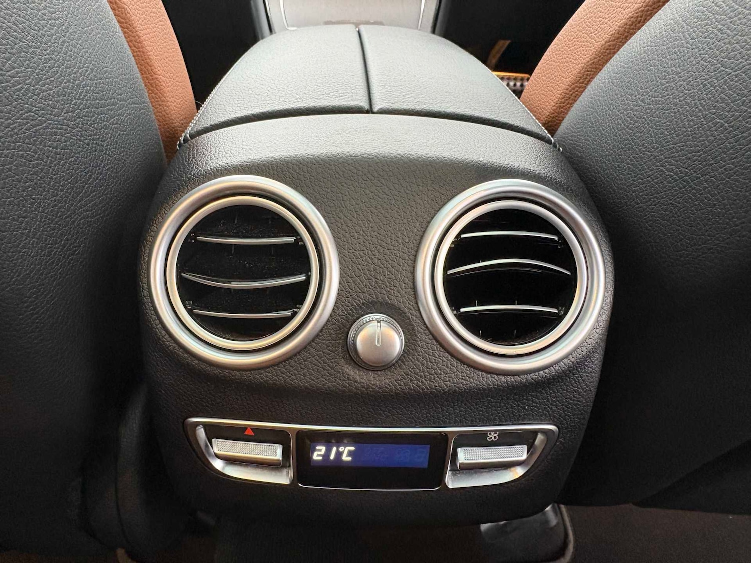 Used Mercedes-Benz GLC 2021 for sale - 76692079: Photo 19