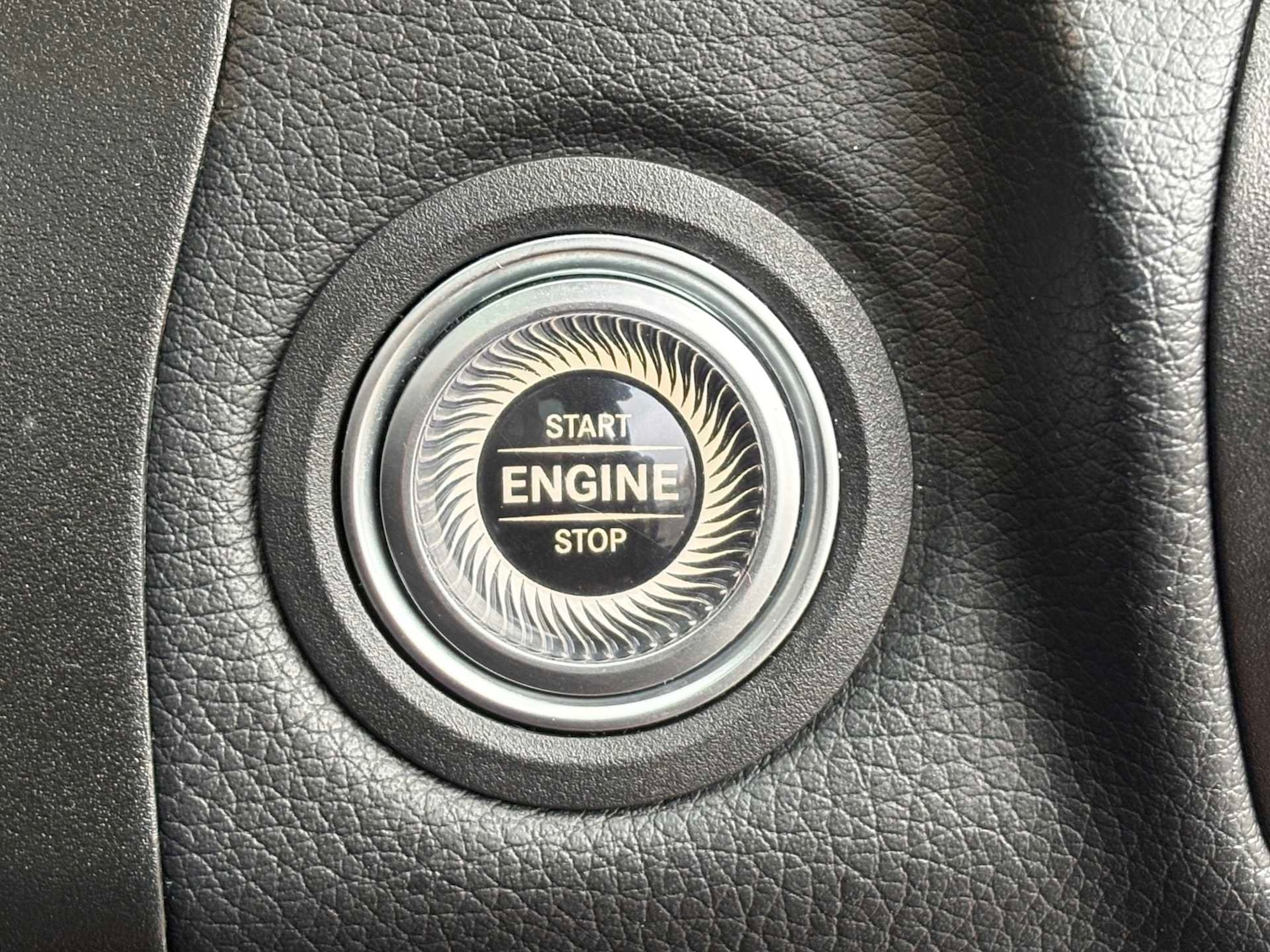 Used Mercedes-Benz GLC 2021 for sale - 76692079: Photo 26