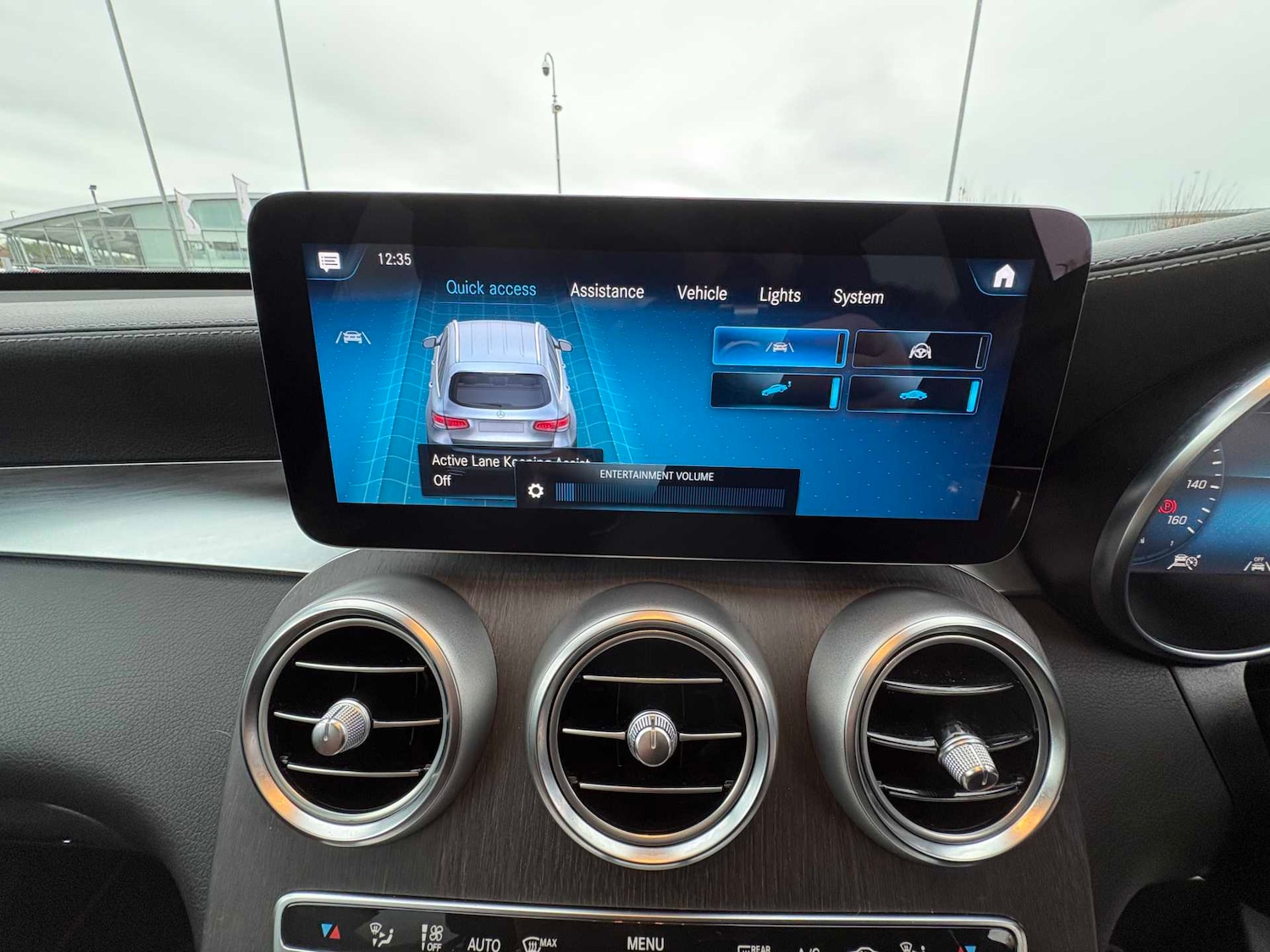 Used Mercedes-Benz GLC 2021 for sale - 76692079: Photo 33