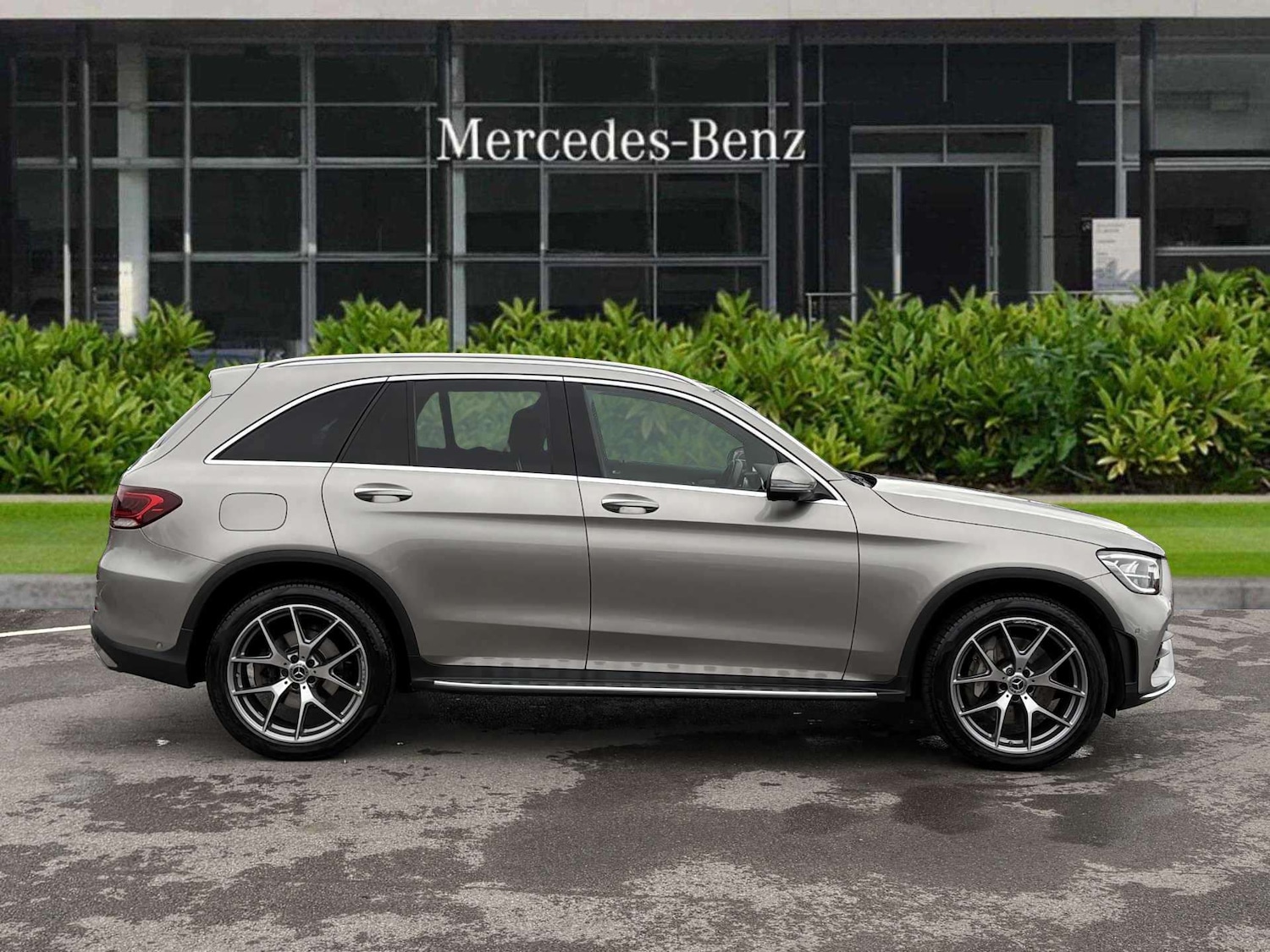 Used Mercedes-Benz GLC 2021 for sale - 76692079: Photo 8