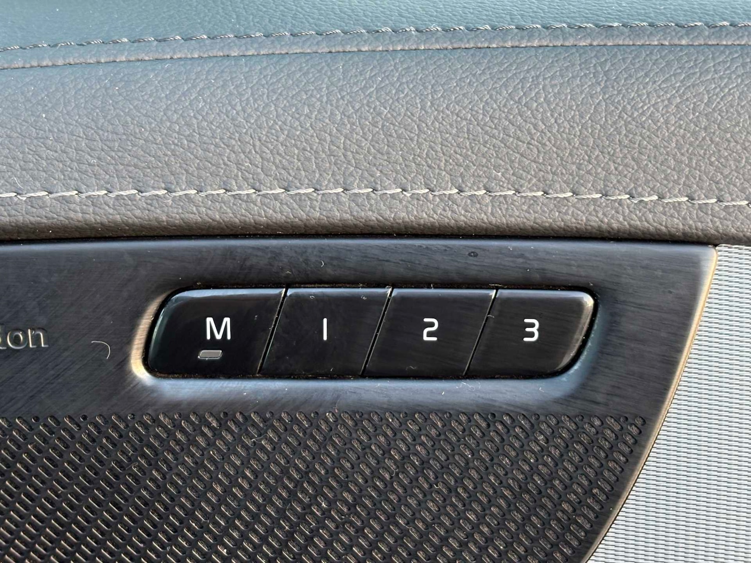 Used Volvo XC90 2023 for sale - 76575890: Photo 24