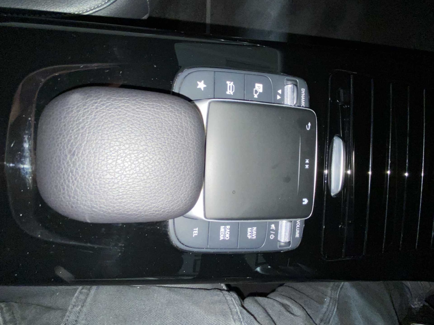 Used Mercedes-Benz CLA 2021 for sale - 76672926: Photo 32