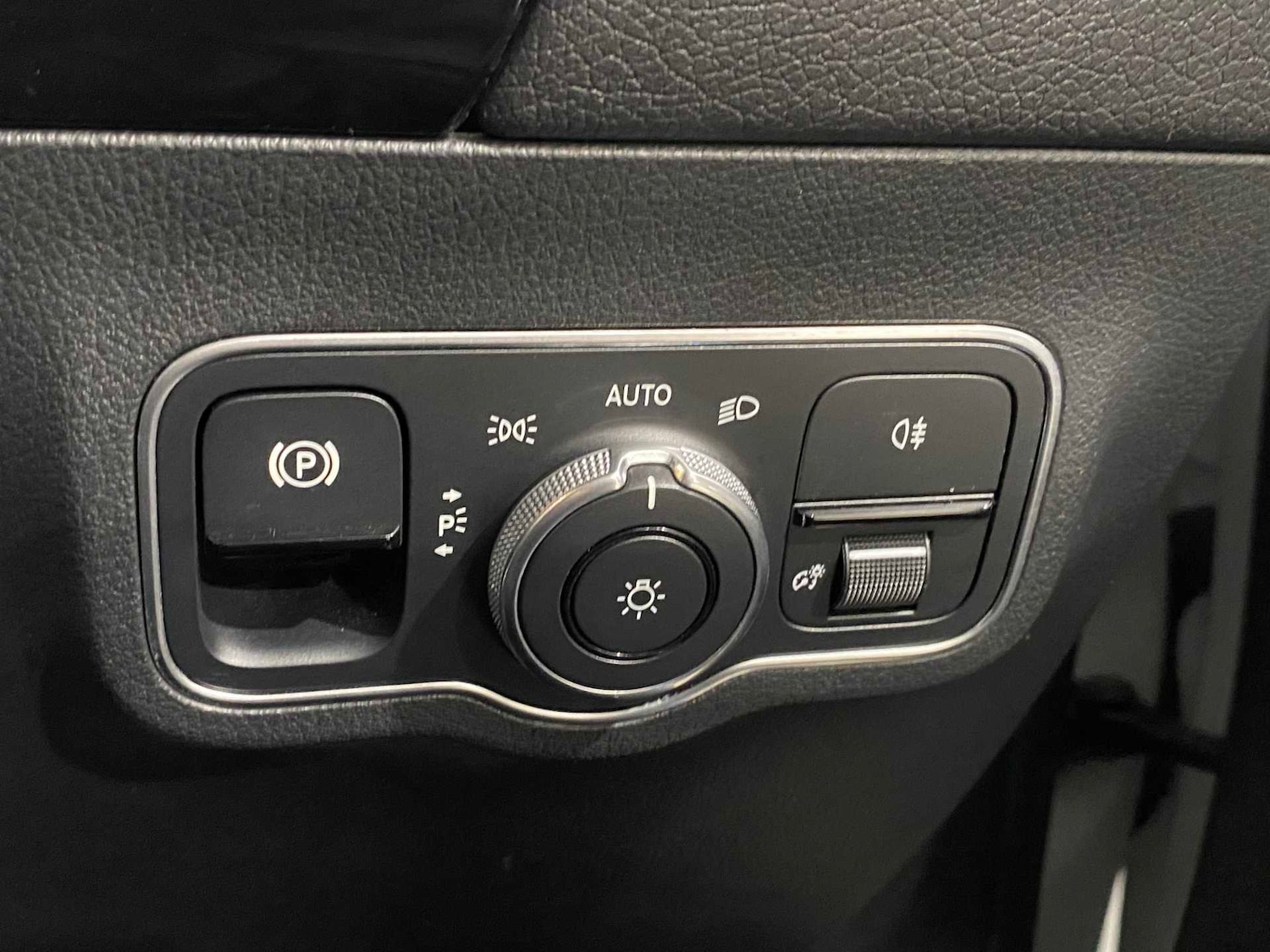 Used Mercedes-Benz EQA 2021 for sale - 77674589: Photo 25