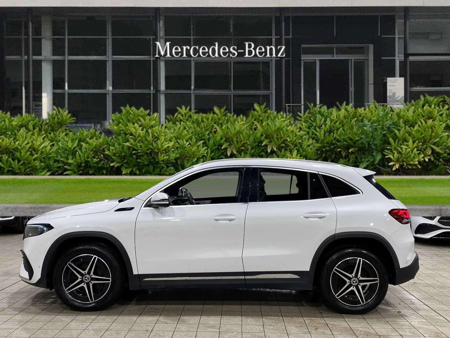 Used Mercedes-Benz EQA 2021 for sale - 77674589: Photo 4