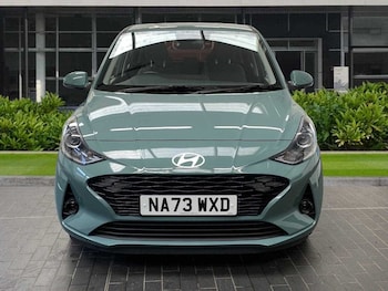 Used Hyundai i10 2023 for sale - 75603813: Photo