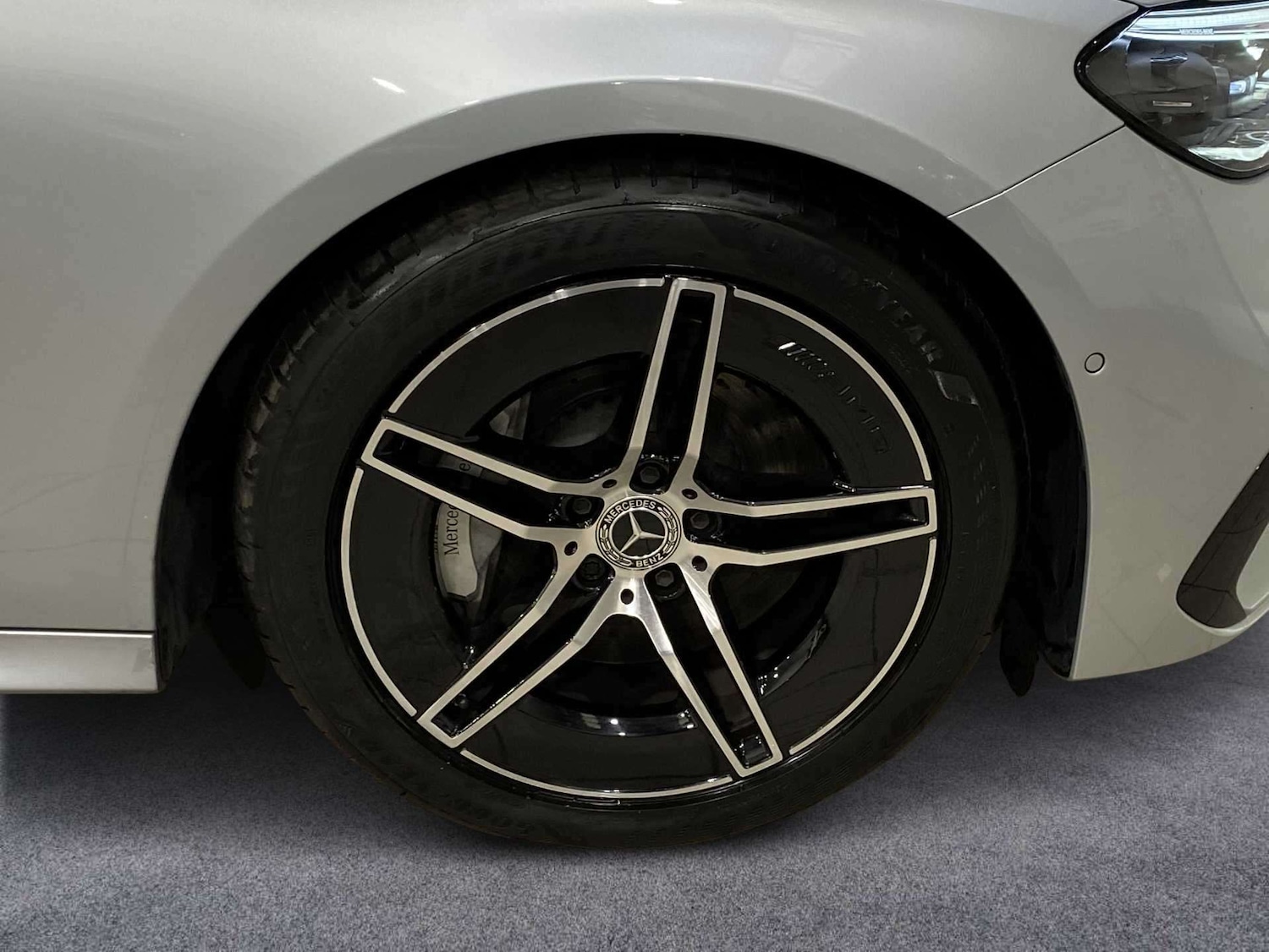 Used Mercedes-Benz E Class 2024 for sale - 78221254: Photo 11