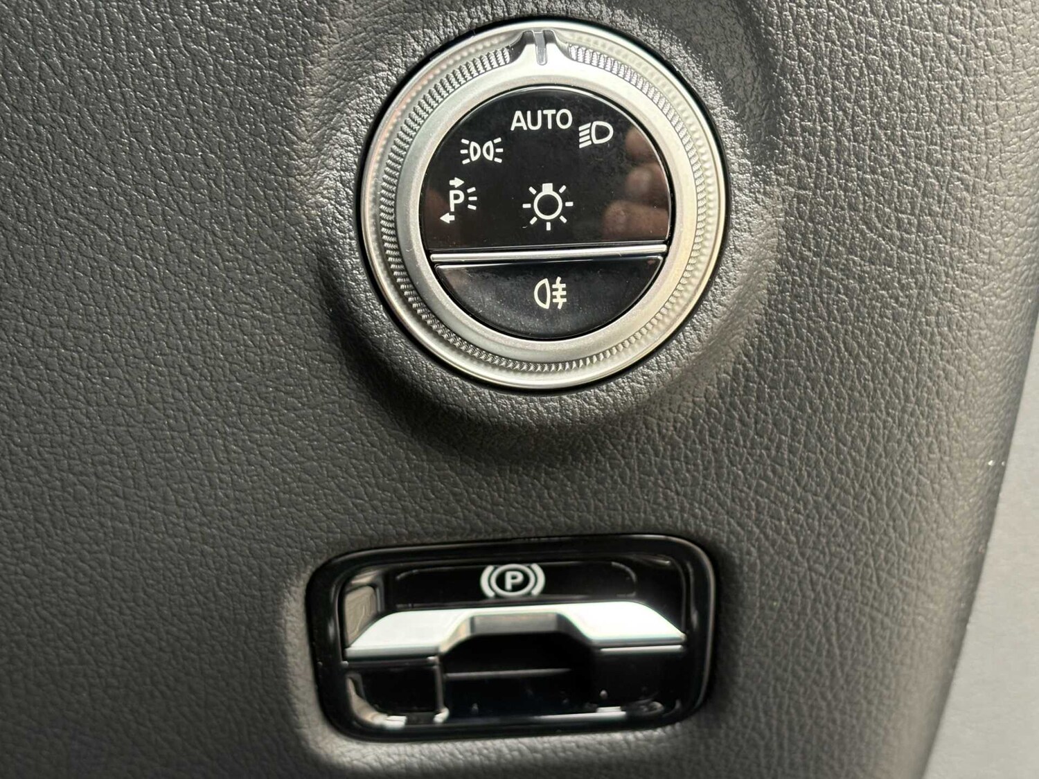 Used Mercedes-Benz C Class 2025 for sale - 77472724: Photo 23