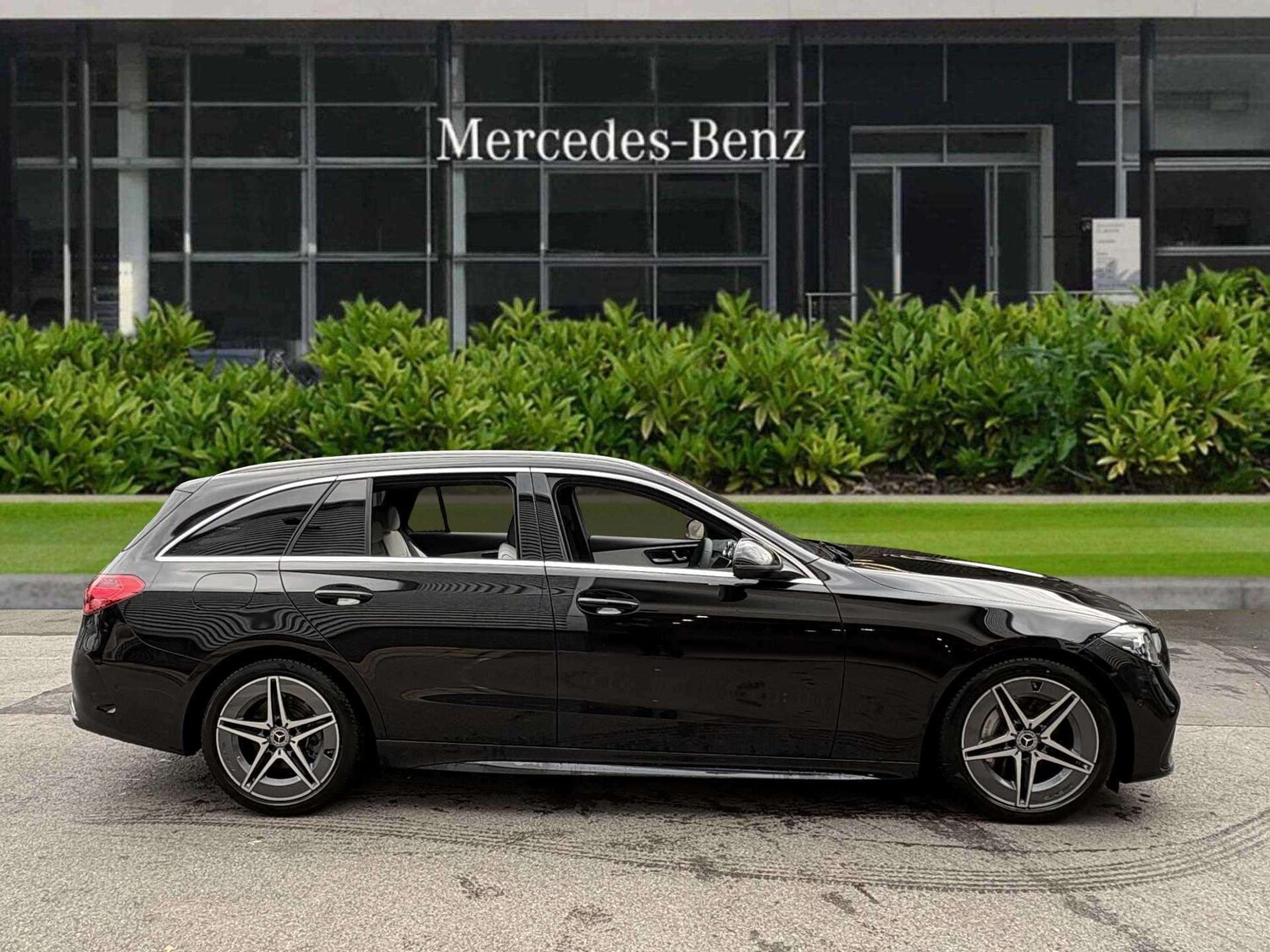 Used Mercedes-Benz C Class 2025 for sale - 77472724: Photo 8