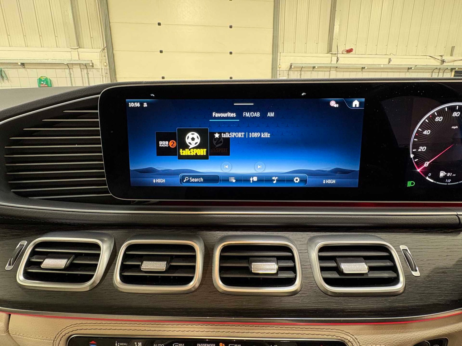 Used Mercedes-Benz GLE 2025 for sale - 76636784: Photo 31