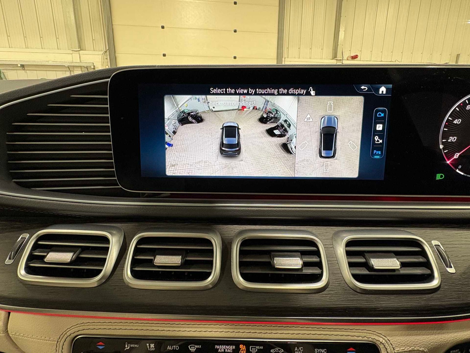 Used Mercedes-Benz GLE 2025 for sale - 76636784: Photo 34