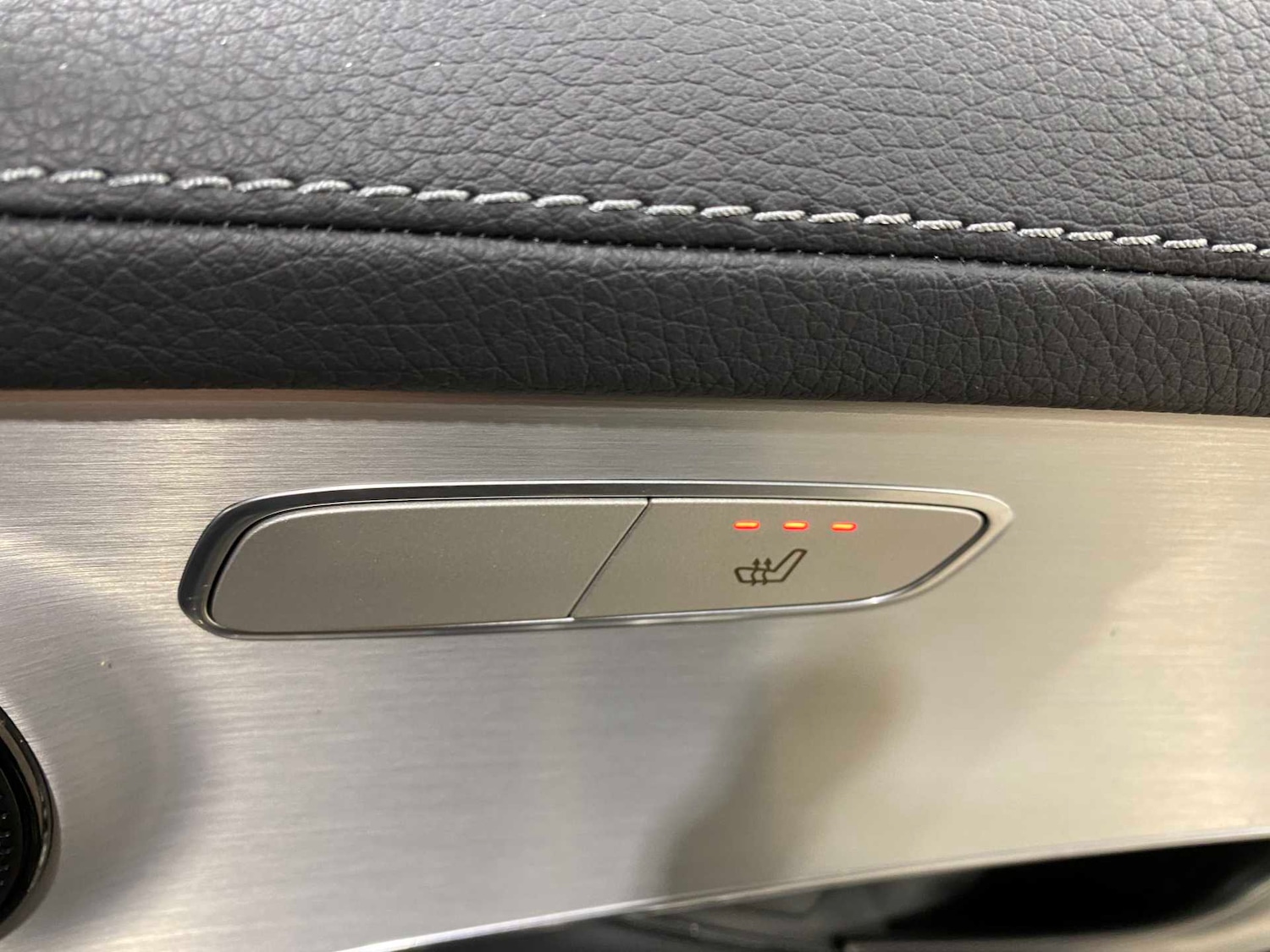 Used Mercedes-Benz GLC 2022 for sale - 77164433: Photo 23