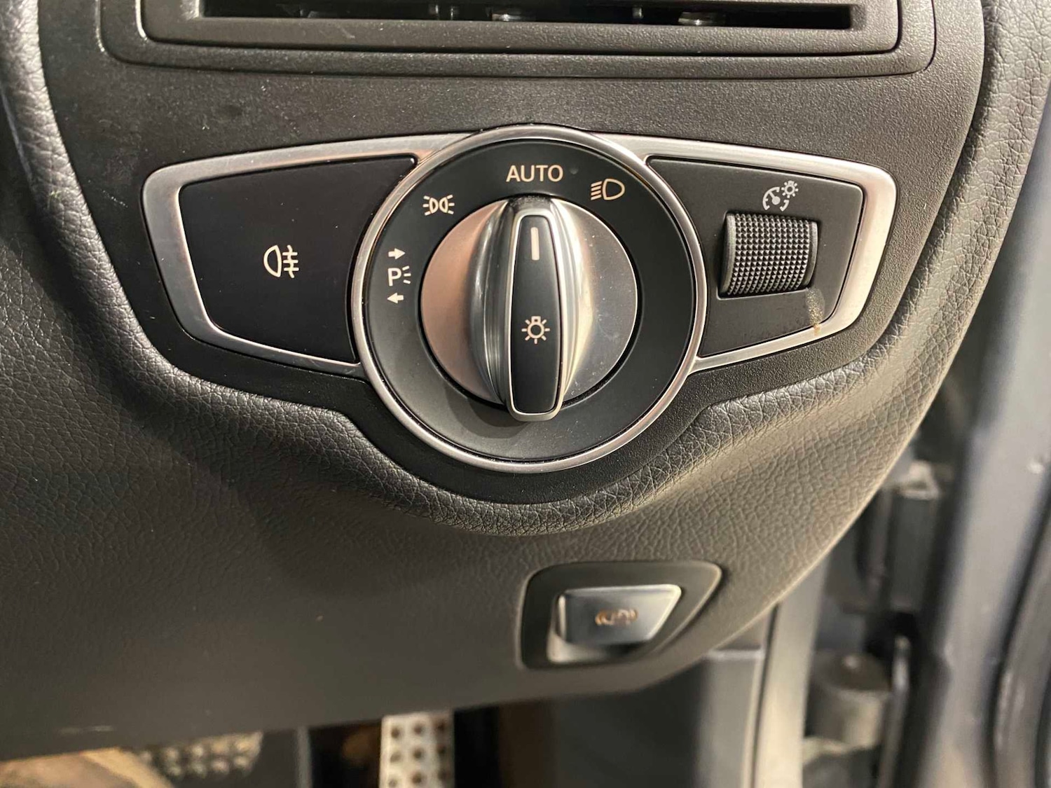 Used Mercedes-Benz GLC 2022 for sale - 77164433: Photo 25