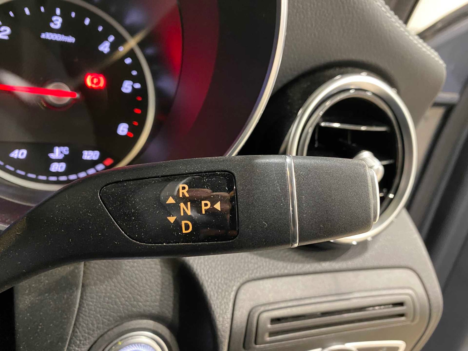 Used Mercedes-Benz GLC 2022 for sale - 77164433: Photo 27