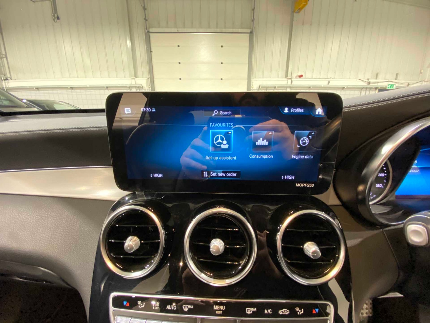 Used Mercedes-Benz GLC 2022 for sale - 77164433: Photo 31