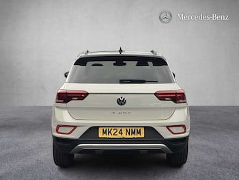 Used Volkswagen T-Roc 2024 for sale - 79567952: Photo