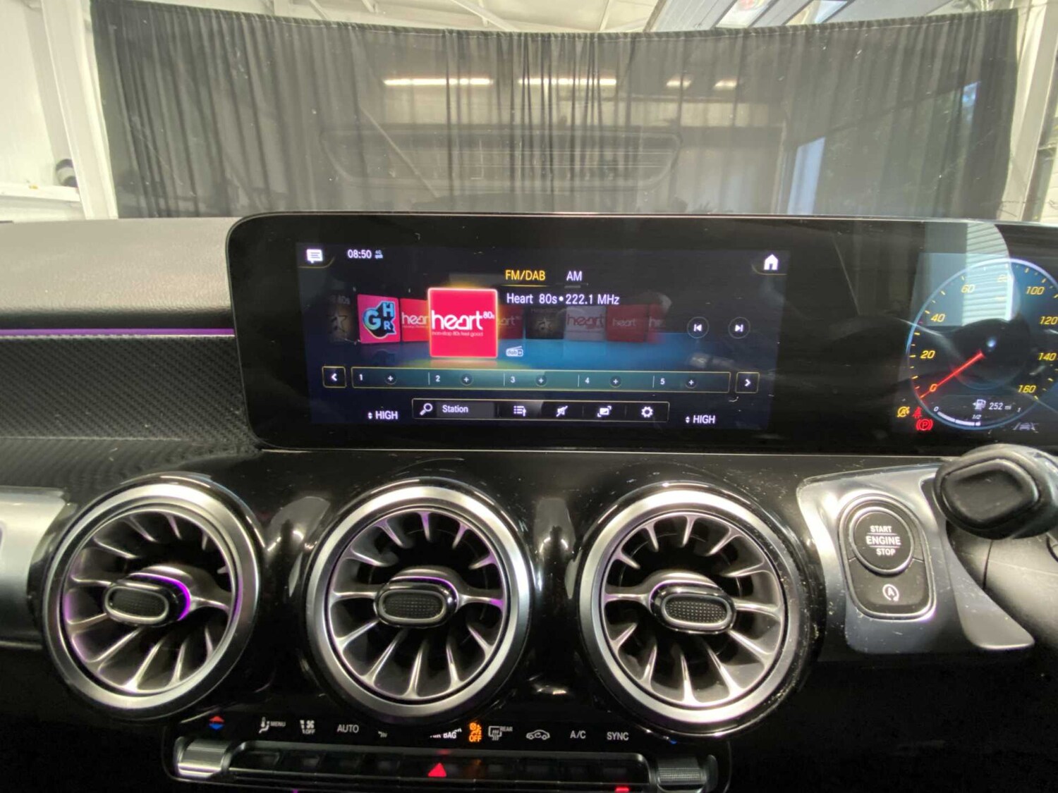 Used Mercedes-Benz GLB 2021 for sale - 76034831: Photo 27