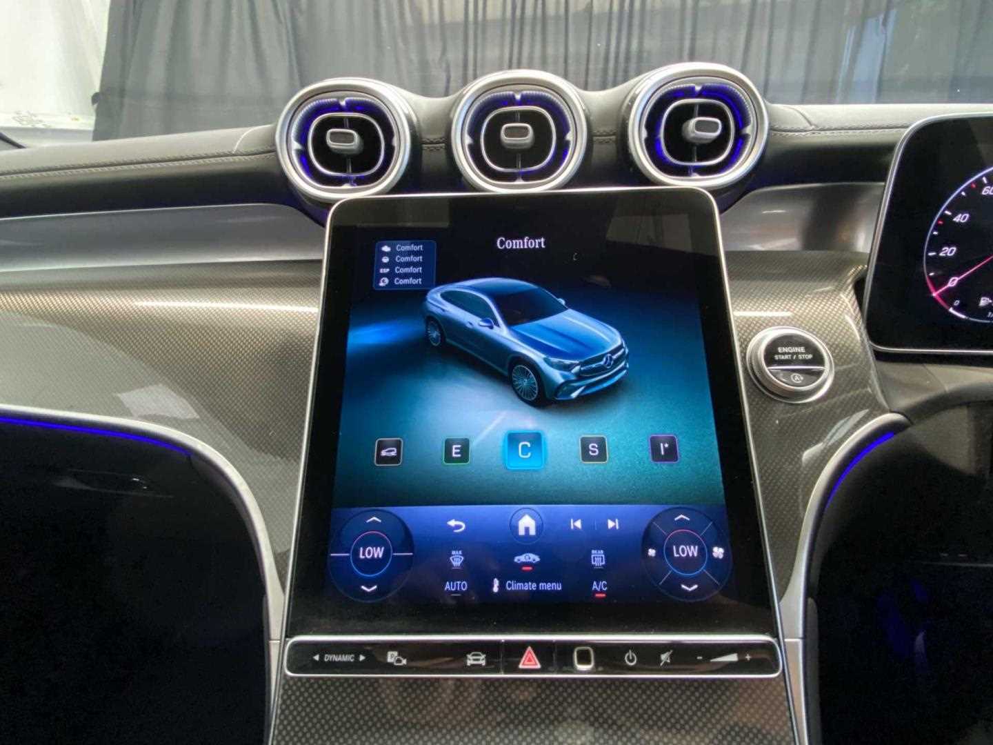Vehicle 33