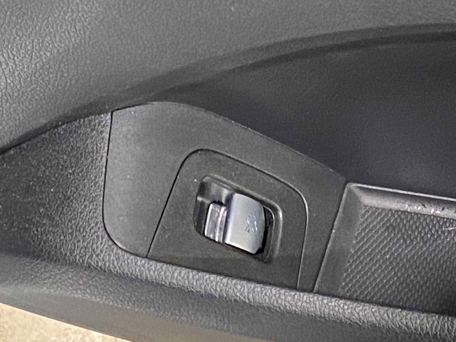 Used Mercedes-Benz EQA 2023 for sale - 76929047: Photo 23