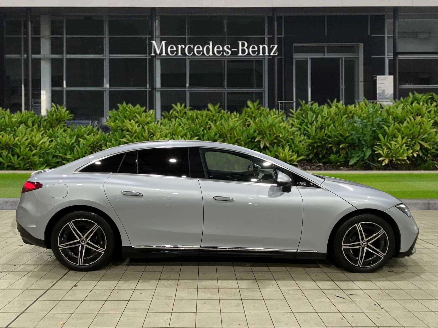 Used Mercedes-Benz EQA 2023 for sale - 76929047: Photo 8