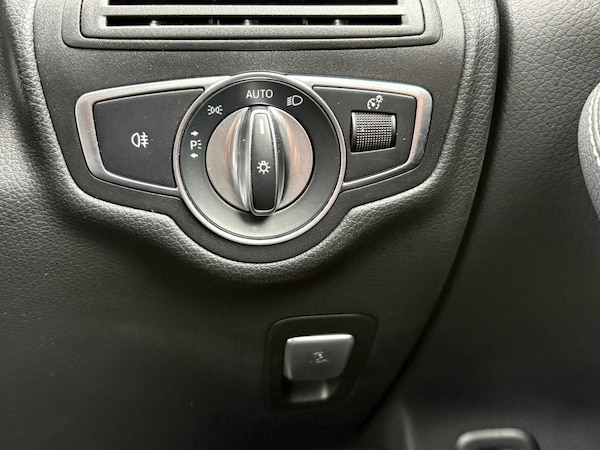 Used Mercedes-Benz GLC 2020 for sale - 76262406: Photo 25