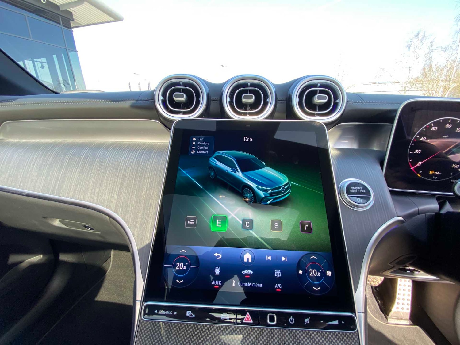 Used Mercedes-Benz GLC 2025 for sale - 77943144: Photo 35