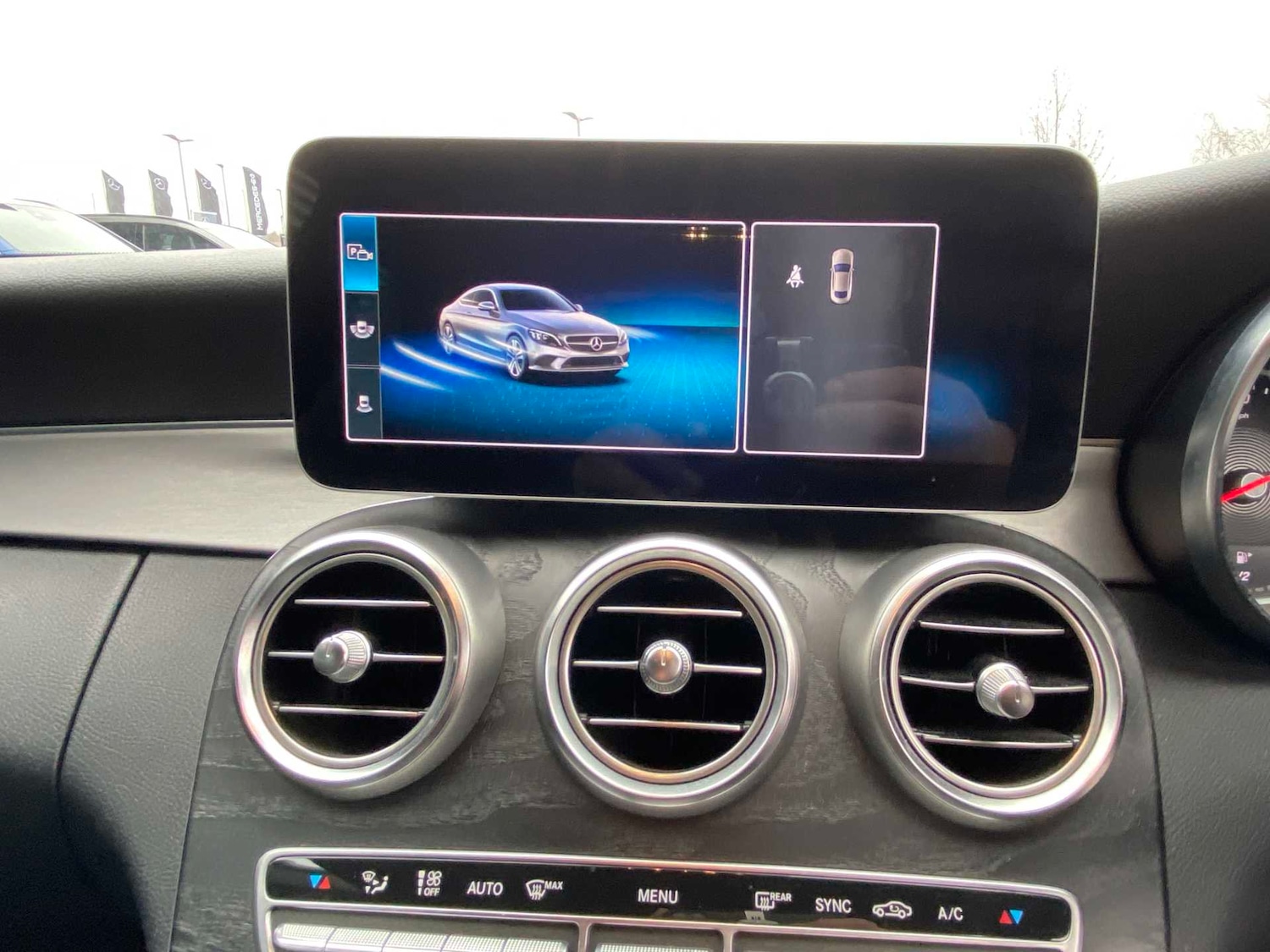 Used Mercedes-Benz C Class 2019 for sale - 77661061: Photo 29