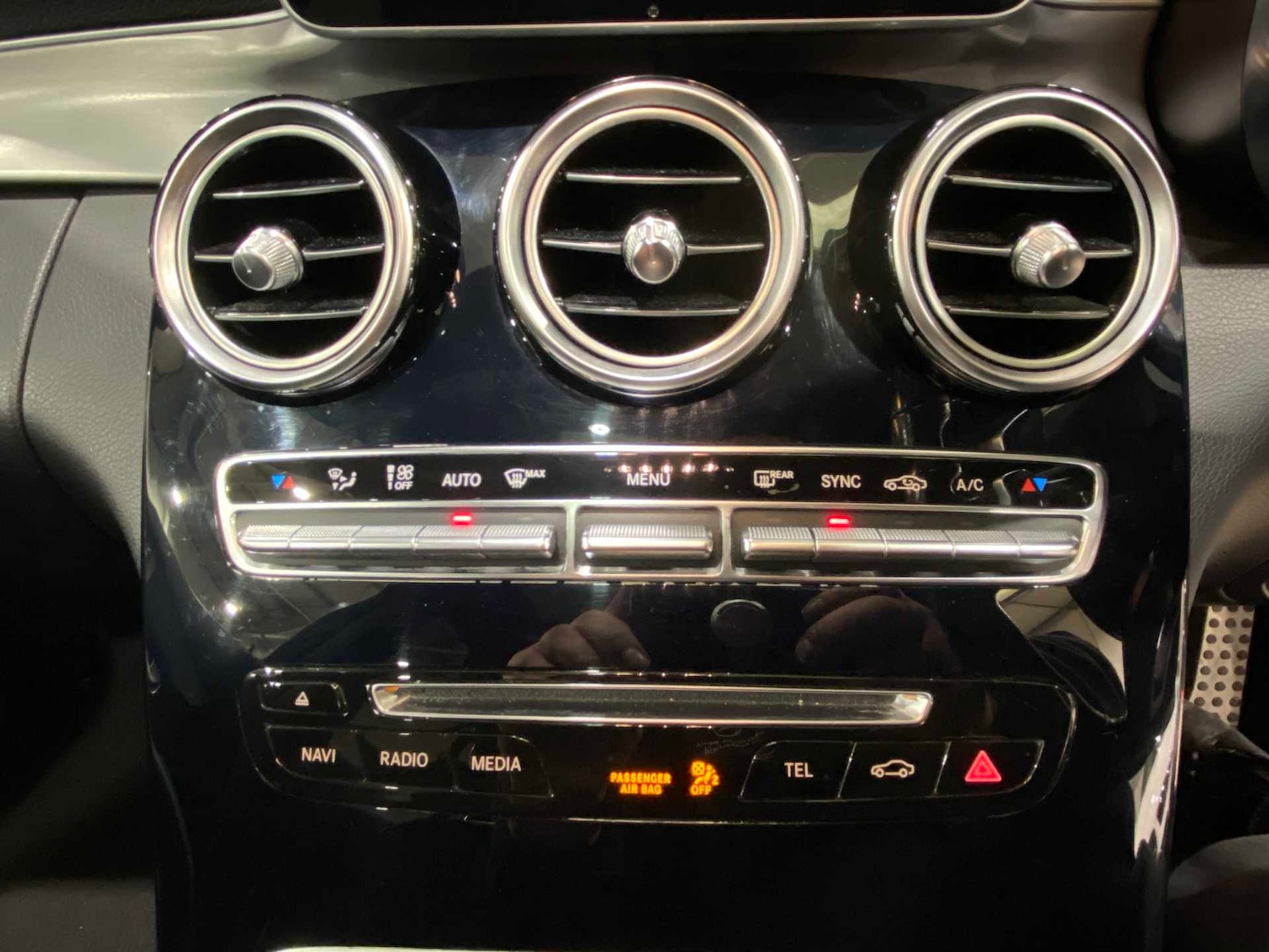 Used Mercedes-Benz C Class 2015 for sale - 77414656: Photo 35