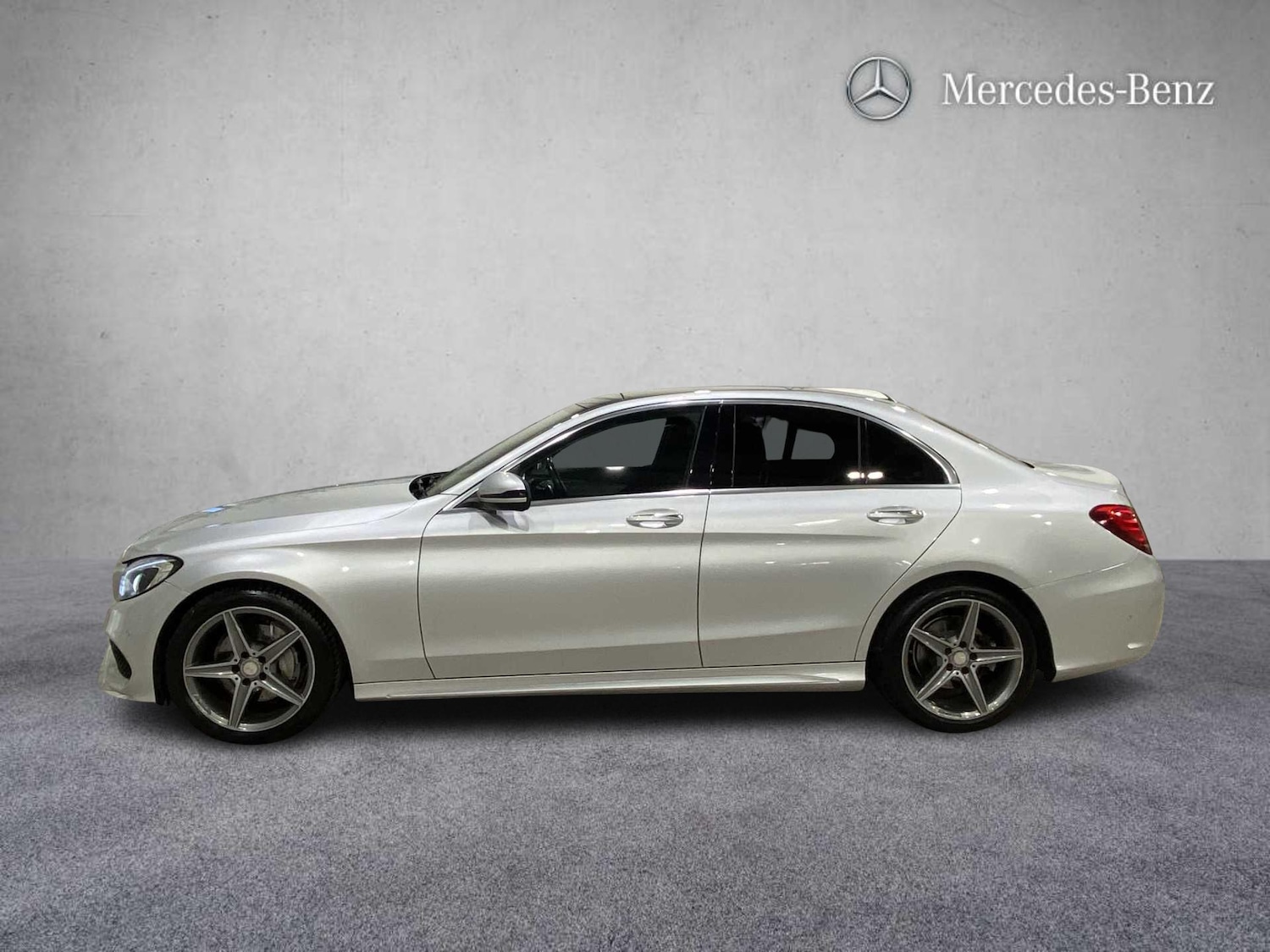 Used Mercedes-Benz C Class 2015 for sale - 77414656: Photo 4