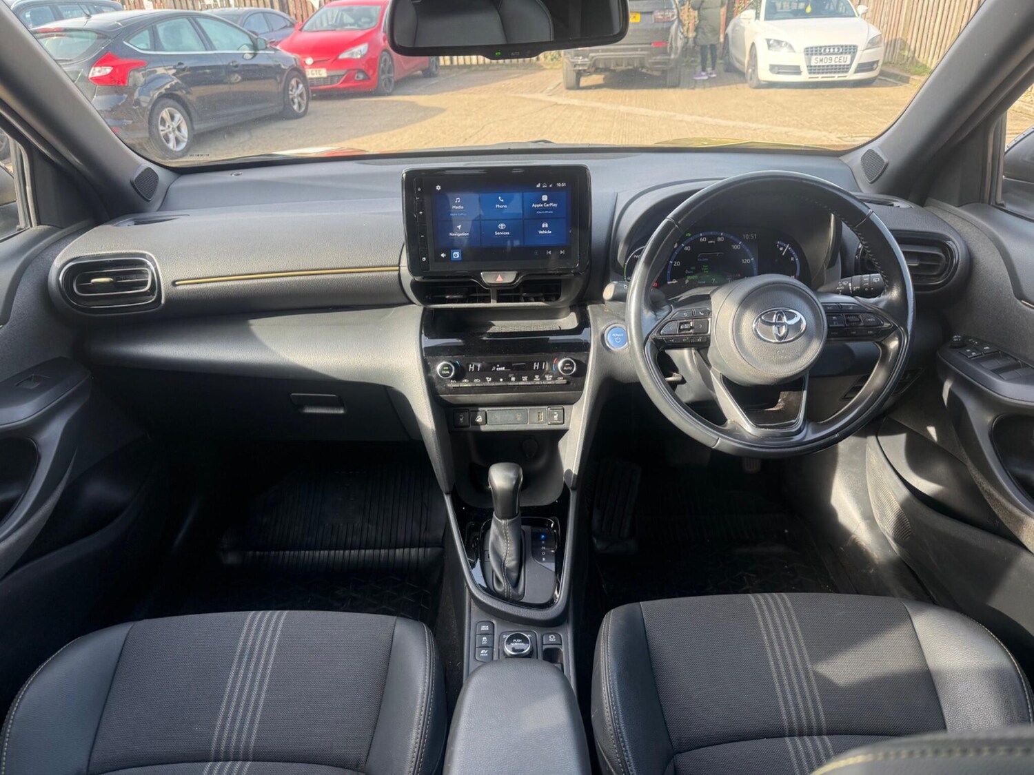 Used Toyota Yaris Cross 2022 for sale - 77639433: Photo 18